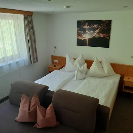 Gruenwaldhof, Gaestehaus Guest house *