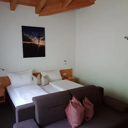 Gruenwaldhof, Gaestehaus Guest house *