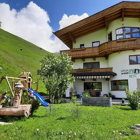 Gruenwaldhof, Gaestehaus Guest house Tux